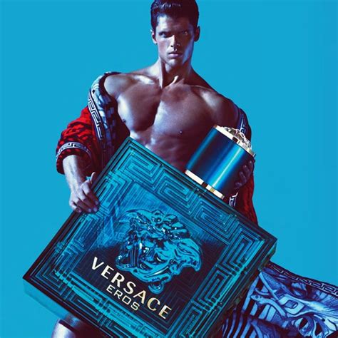 who is the guy in the new versace eros commercial